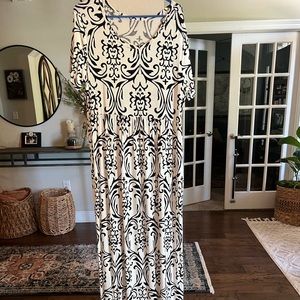 Black and white BoHo maxi